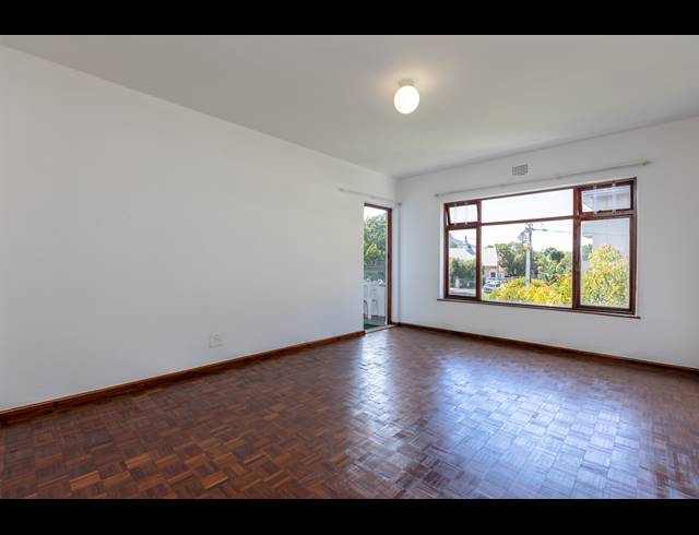 2 BEDROOM APARTMENT SOLD IN KENILWORTH UPPER
